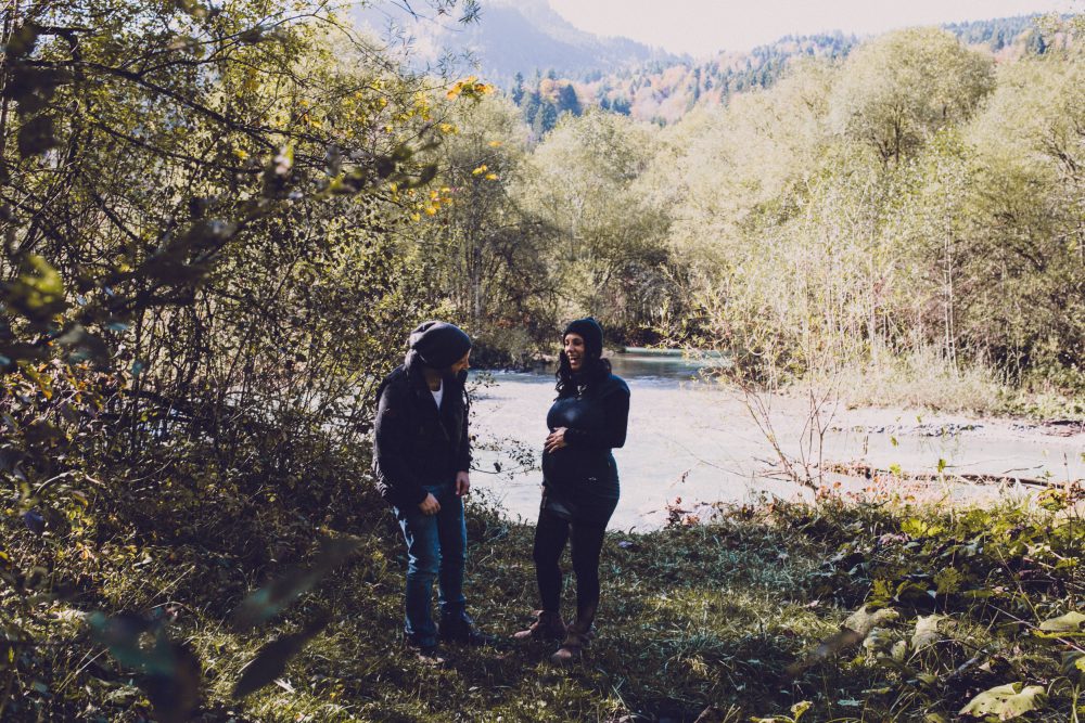 Babybauchshooting im herbstlichen Oberstdorf