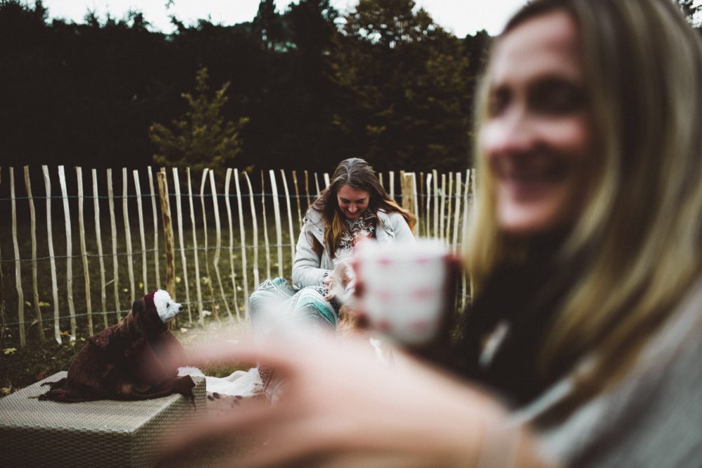 Herbstfeuer und Kochen mit der Peka im Garten