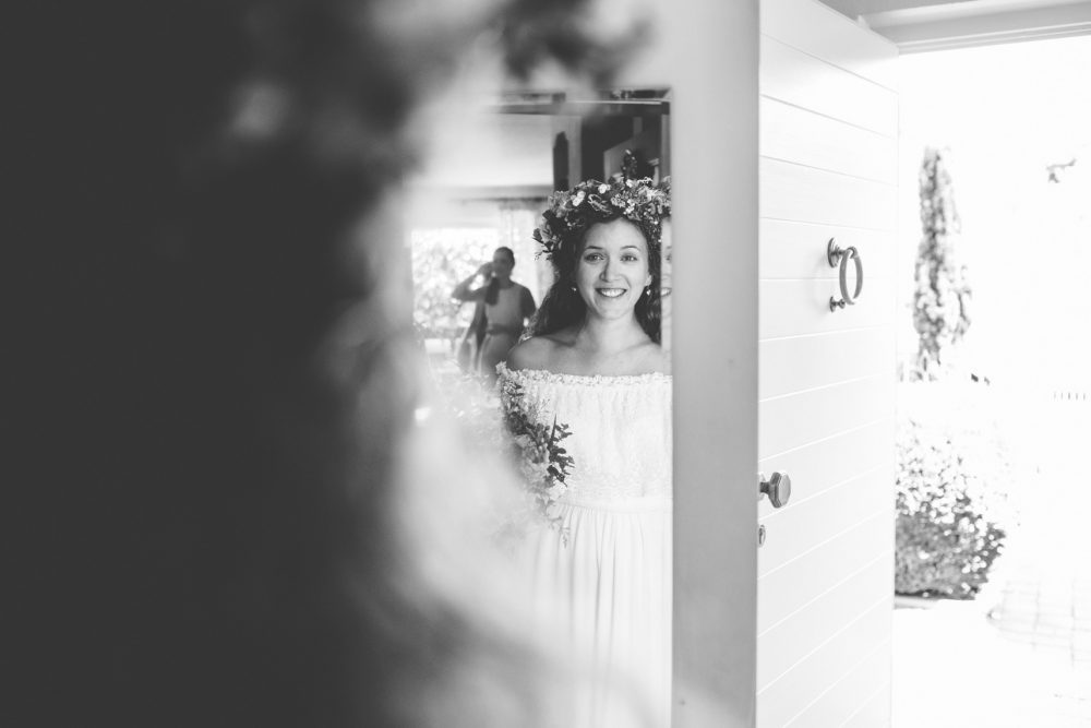 Barfuß Hippie Scheunen-Hochzeit in der alten Tenne bei Moosinning