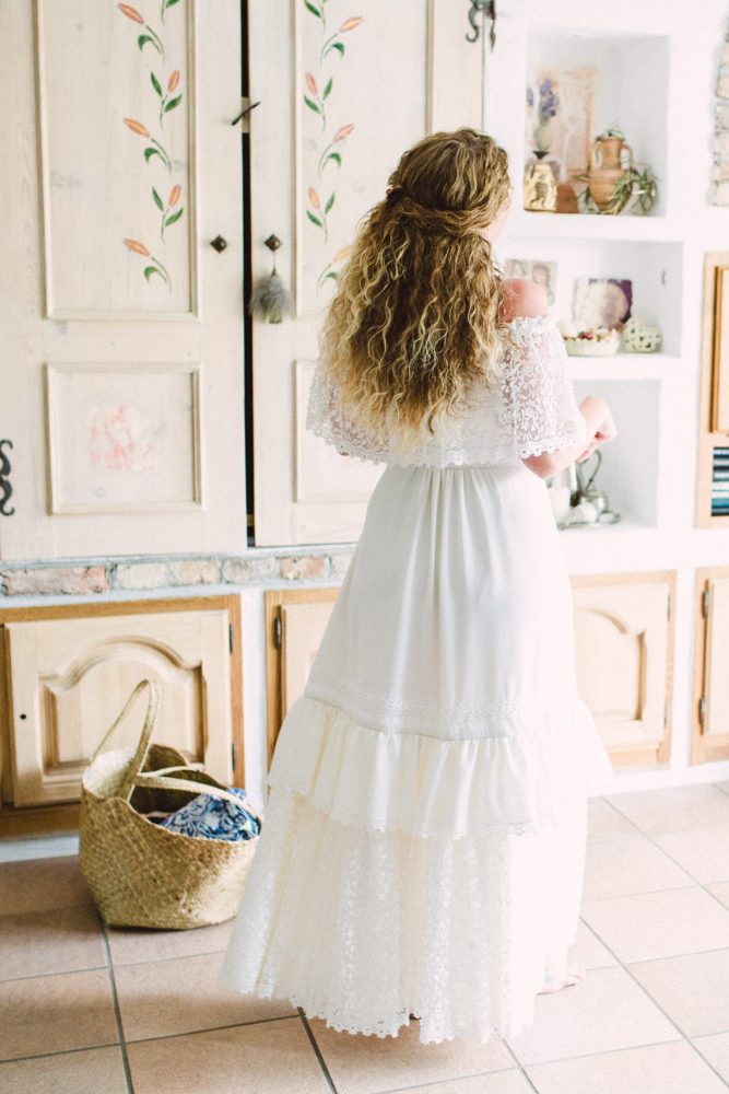 Barfuß Hippie Scheunen-Hochzeit in der alten Tenne bei Moosinning