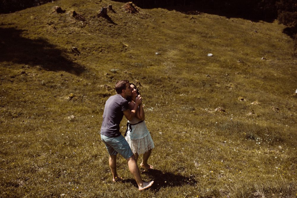 Engagement Shooting zwischen Wasserfällen