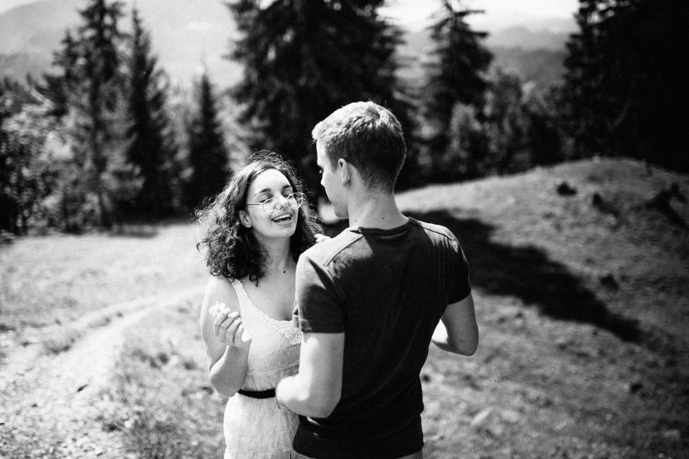 Engagement Shooting zwischen Wasserfällen