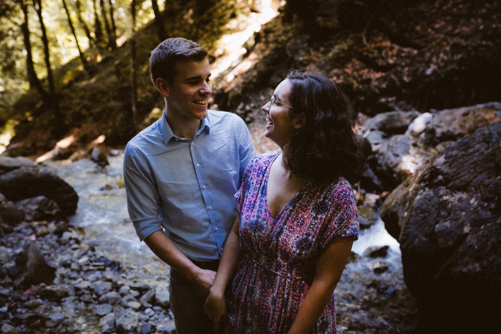 Engagement Shooting zwischen Wasserfällen