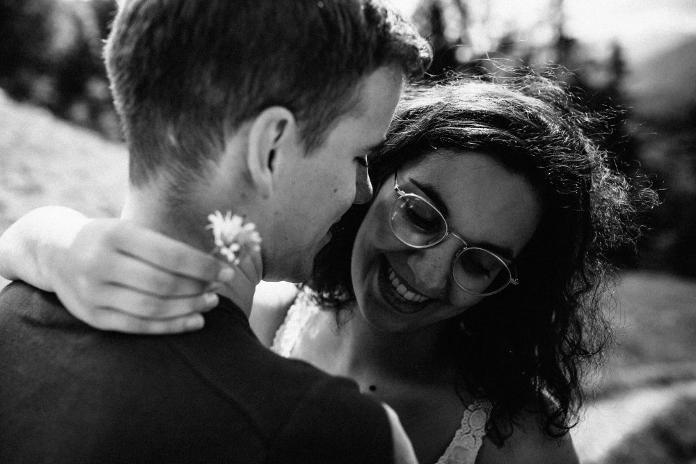 Engagement Shooting zwischen Wasserfällen