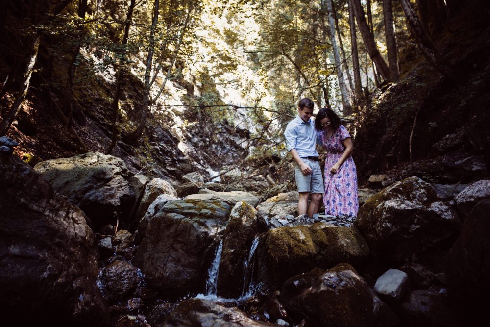 Engagement Shooting zwischen Wasserfällen