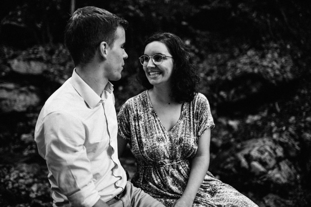 Engagement Shooting zwischen Wasserfällen