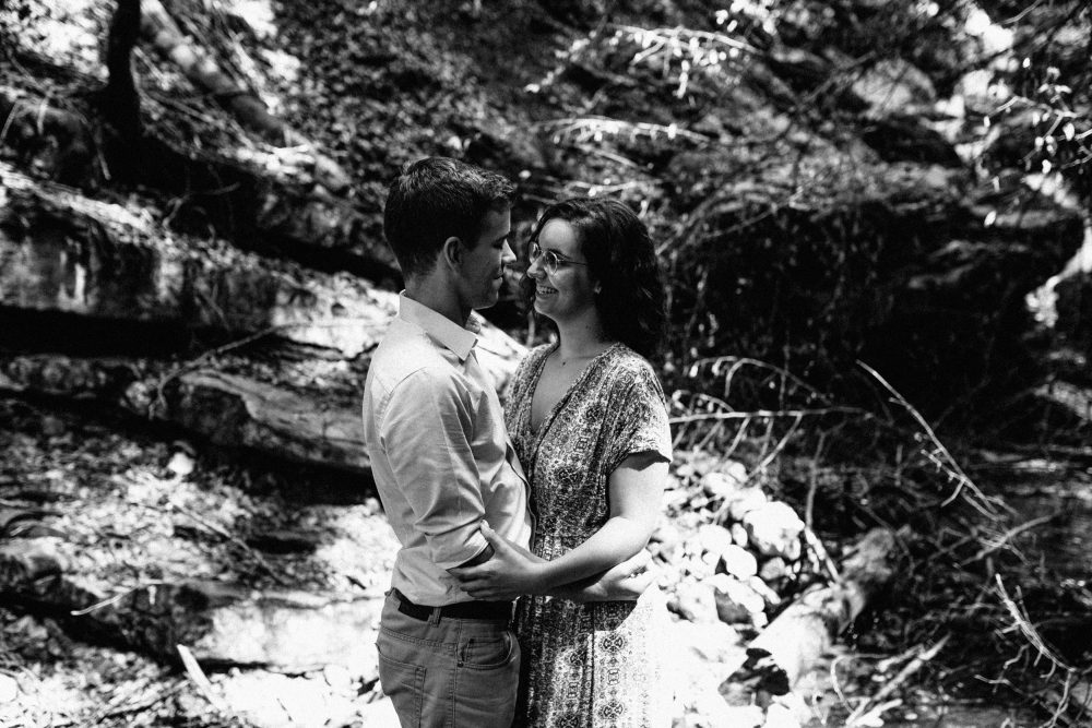 Engagement Shooting zwischen Wasserfällen