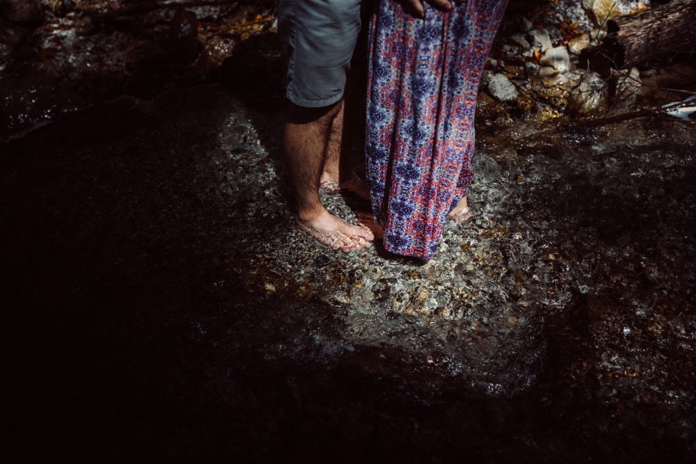 Engagement Shooting zwischen Wasserfällen