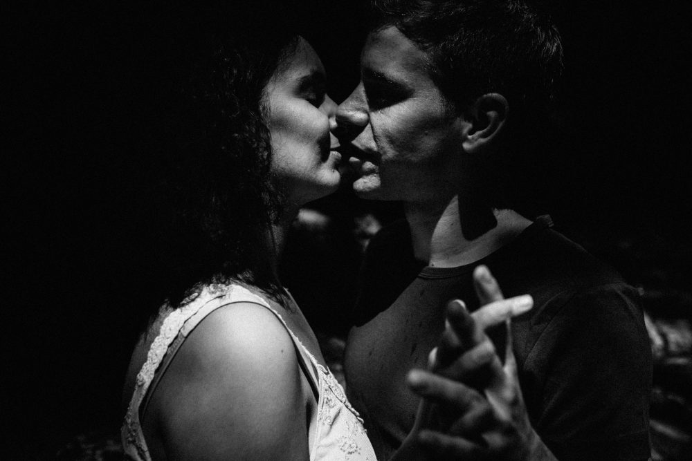 Engagement Shooting zwischen Wasserfällen