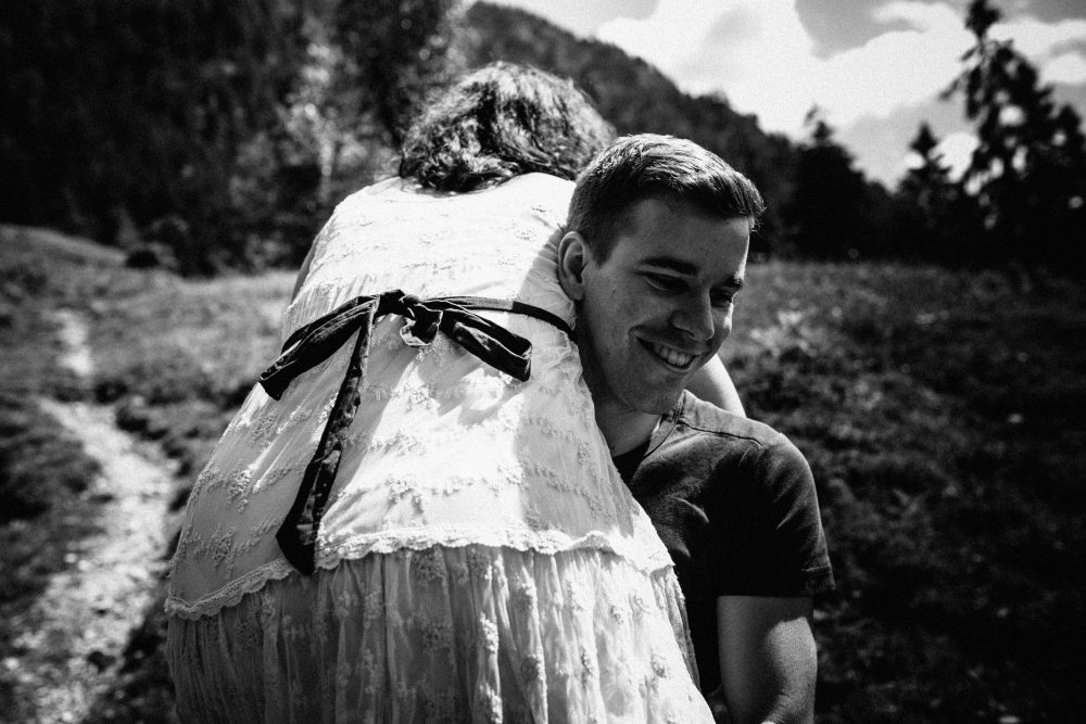 Engagement Shooting zwischen Wasserfällen