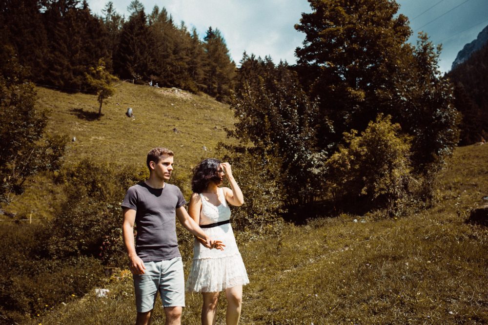 Engagement Shooting zwischen Wasserfällen