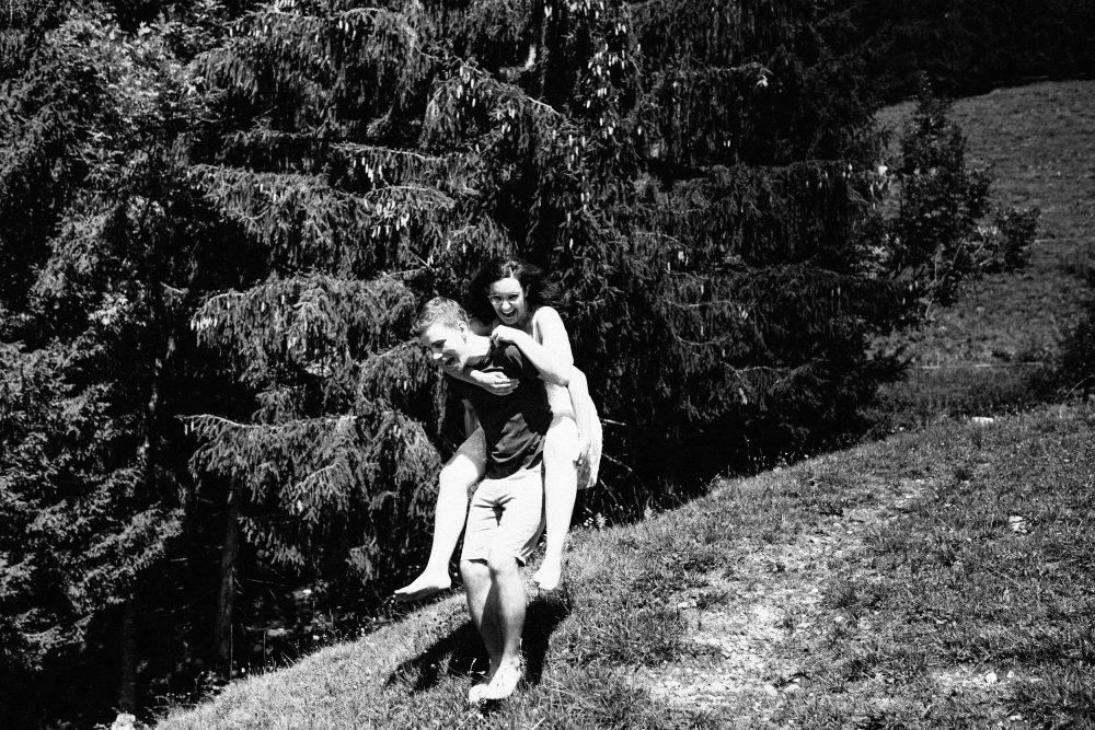 Engagement Shooting zwischen Wasserfällen