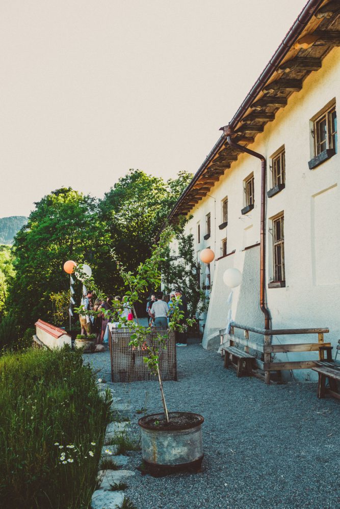 Rosenhochzeit im Räucherhäusl auf Gut Kaltenbrunn am Tegernsee