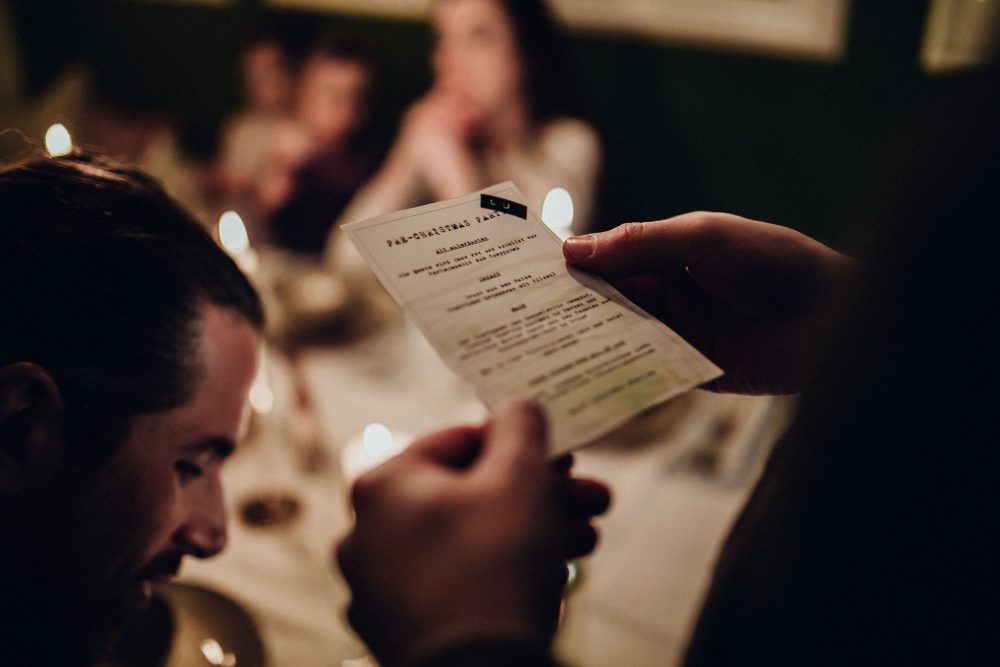 Pre-Christmas Party im Winterwald