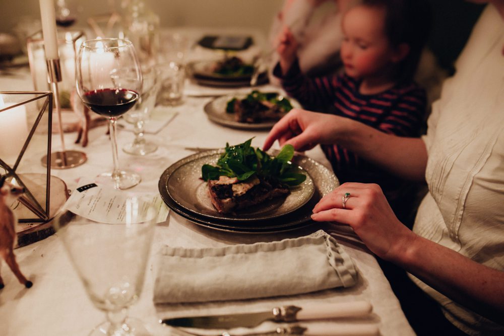 Pre-Christmas Party im Winterwald