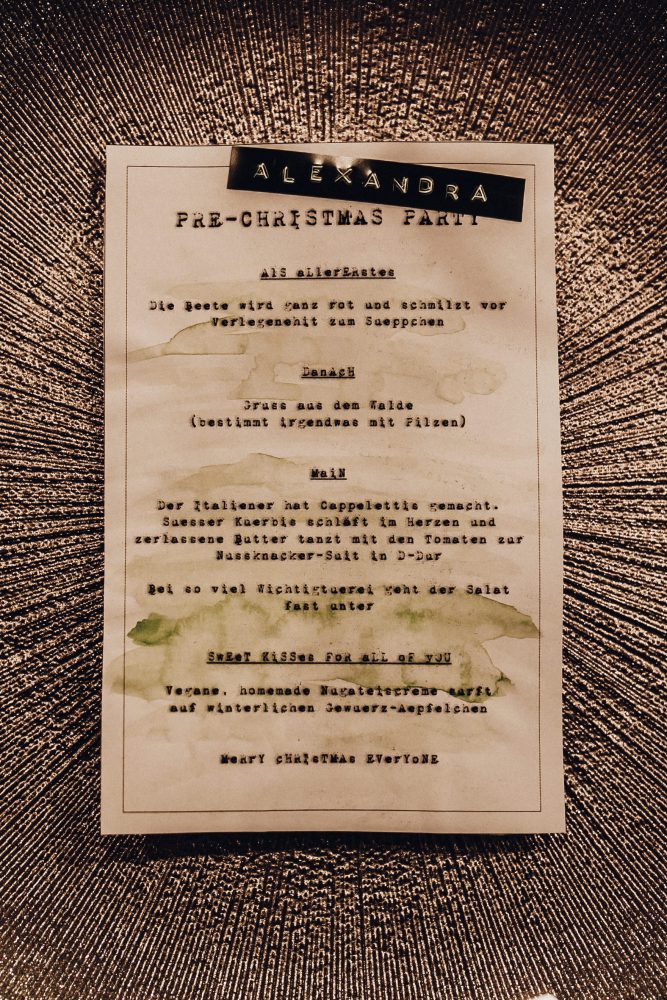 Pre-Christmas Party im Winterwald