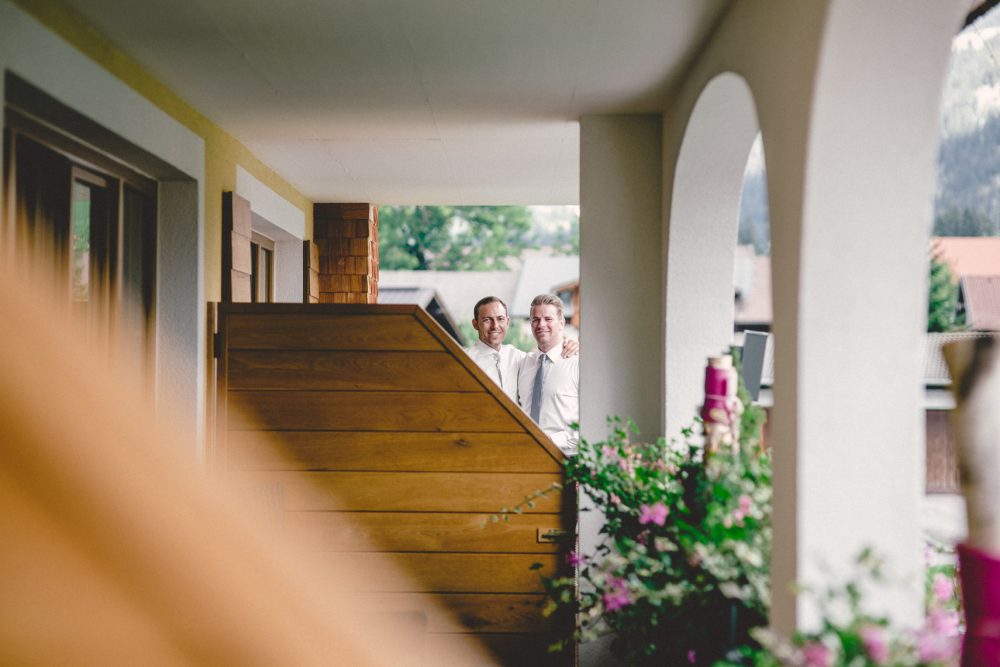 Hochzeitsreportage im Hotel Engel in Grän