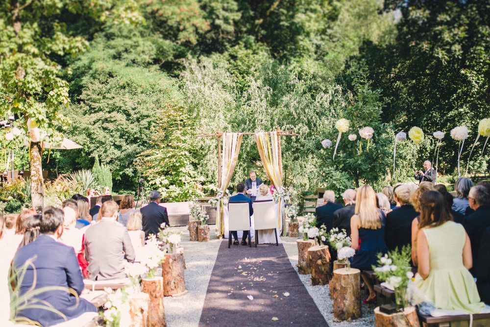 Hochzeit mit freier Trauung im Wasserschlössl bei Altötting