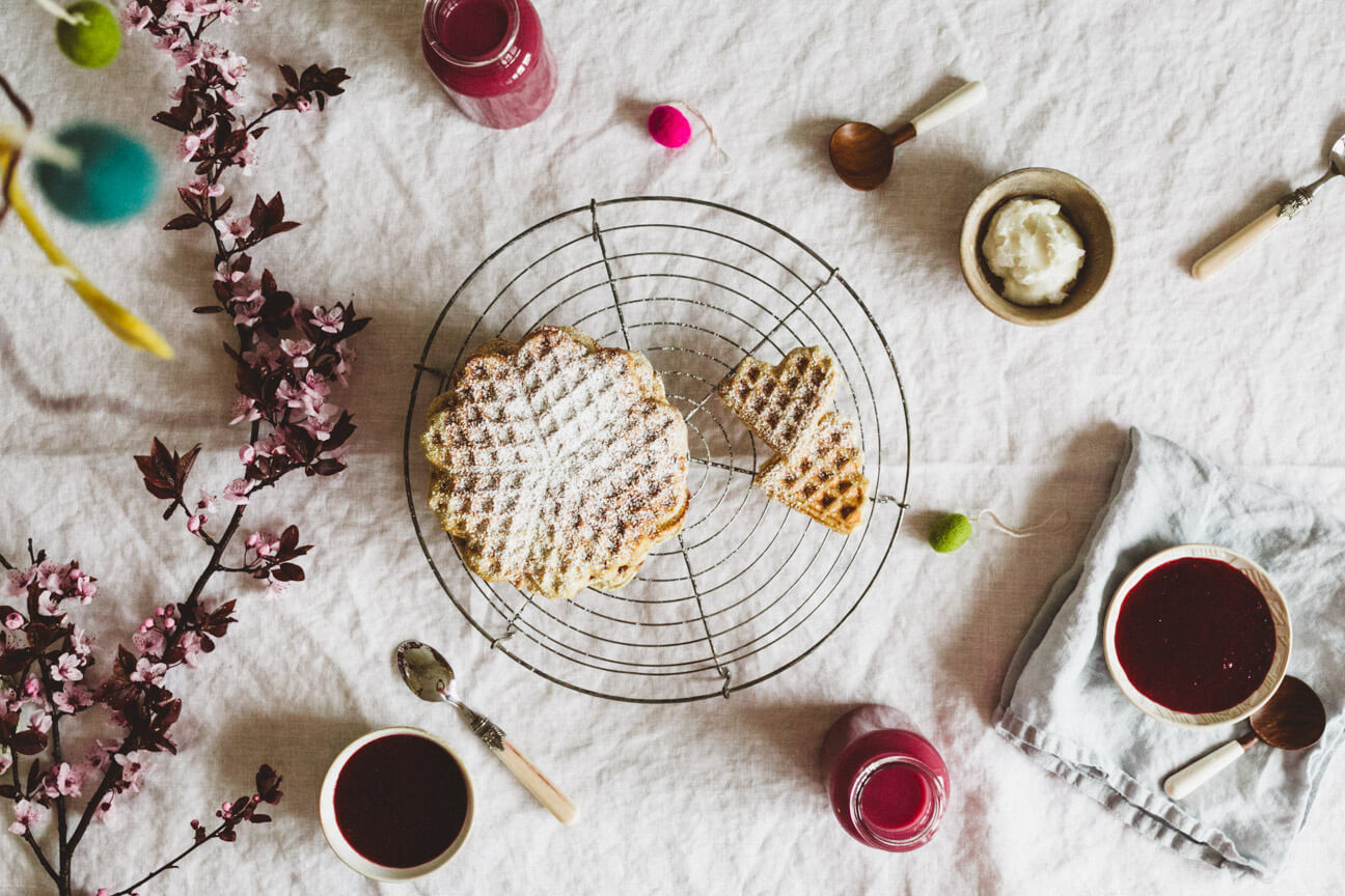 Vegane-friesische-Waffeln-Pflaumenmus